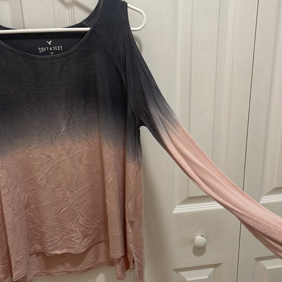 Top - Picture 2 of 3